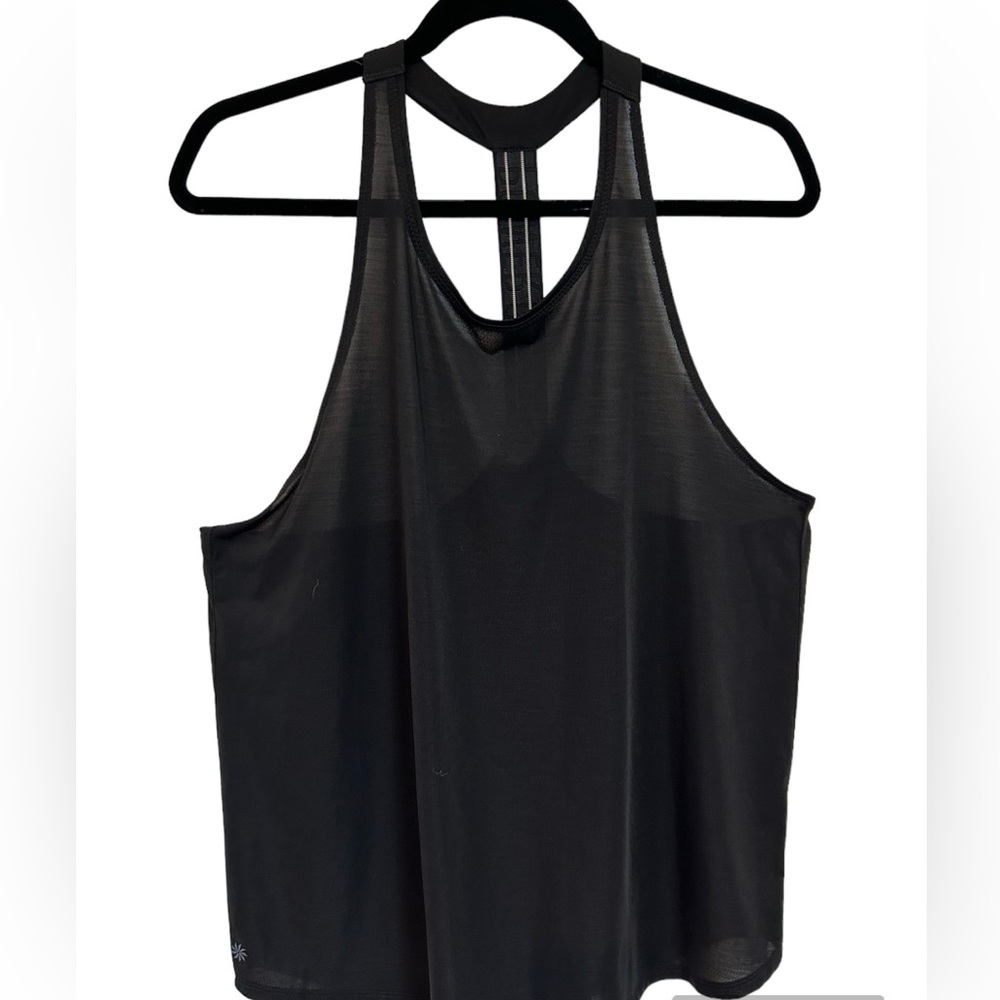 Athleta • Power of She • T Back